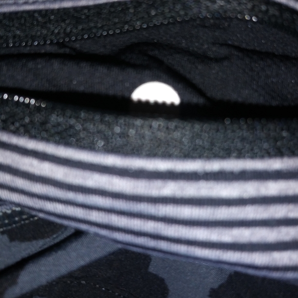 Lulu cherry cheetah short - Picture 4 of 4